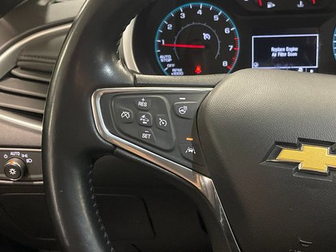 Used 2022 Chevrolet Malibu LT w/ Leather Package FWD image 25