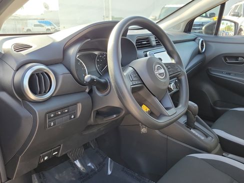 Used 2025 Nissan Versa S w/ Trunk Package image 11