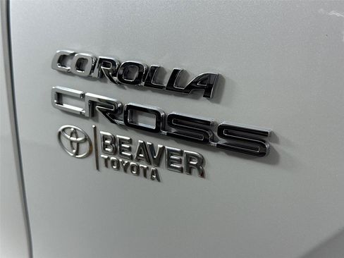 Certified 2024 Toyota Corolla Cross L FWD image 14