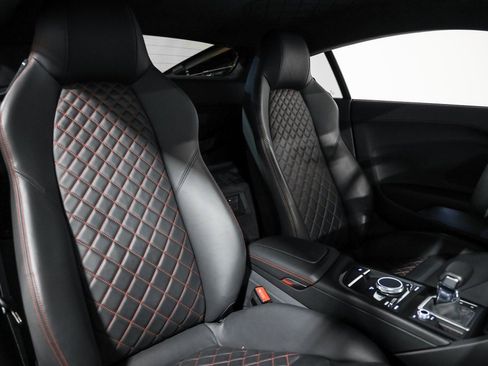 Used 2022 Audi R8 V10 performance image 25