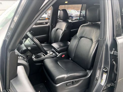 Used 2022 Nissan Armada SL w/ Midnight Edition Package image 10