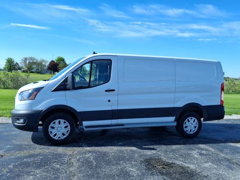 Used 2023 Ford Transit 250 Low Roof w/ Exterior Upgrade Package RWD image 5