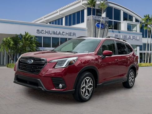 Certified 2023 Subaru Forester Premium AWD/4WD image 3
