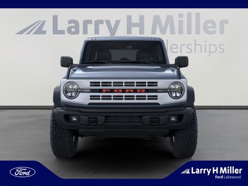 New 2025 Ford Bronco Heritage Edition image 6