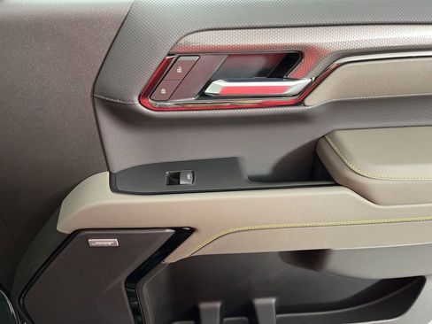 New 2026 Chevrolet Silverado 1500 ZR2 image 12