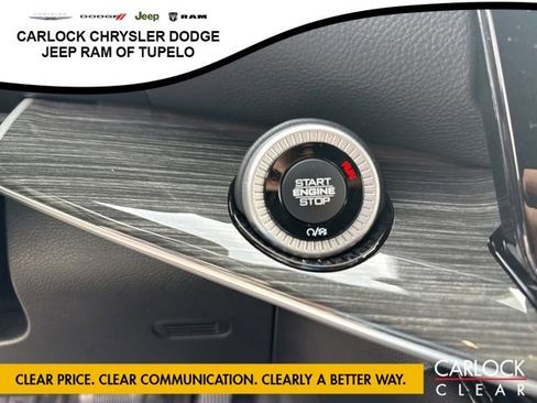 Used 2022 Jeep Wagoneer Series II AWD/4WD image 19