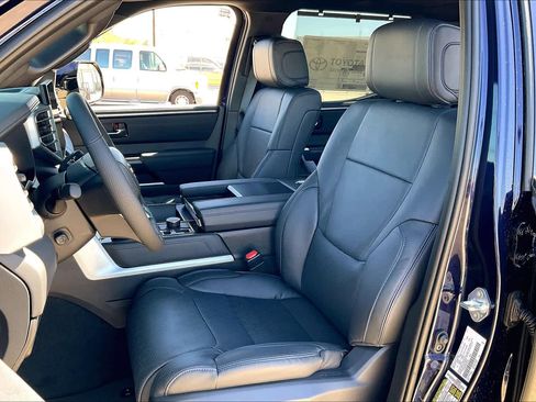 New 2025 Toyota Tundra Platinum image 9