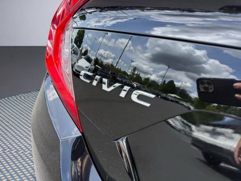 Used 2017 Honda Civic LX image 5