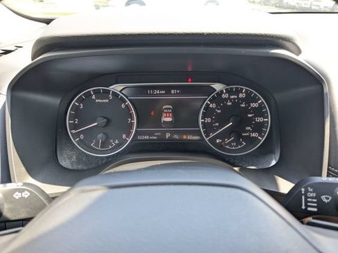 Used 2025 Nissan Rogue SV AWD/4WD image 28