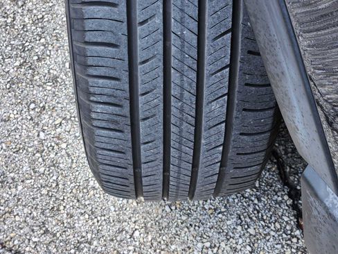 Used 2019 Honda CR-V EX-L image 10