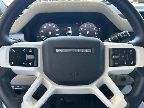 Used 2024 Land Rover Defender 110 S AWD/4WD image 28