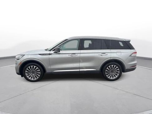 Used 2024 Lincoln Aviator Reserve image 3