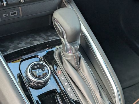 New 2026 GMC Canyon AT4 AWD/4WD image 18