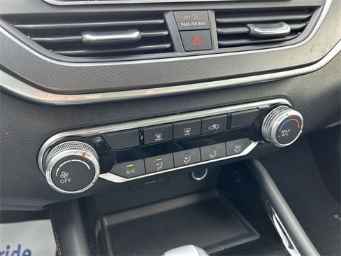 Used 2023 Nissan Altima 2.5 SR image 21