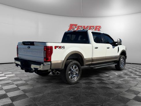 Certified 2022 Ford F250 Lariat w/ Chrome Package image 5