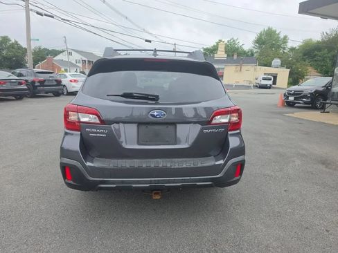 Used 2019 Subaru Outback 2.5i Premium AWD/4WD image 6