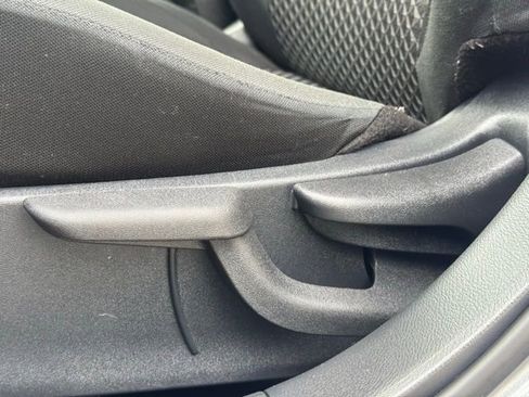 Used 2024 Nissan Versa S w/ S Plus Package image 18