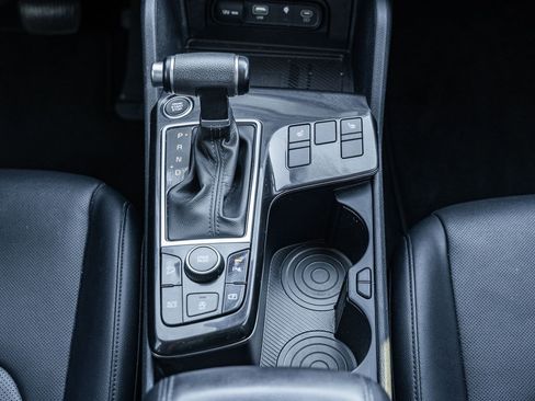 Used 2023 Kia Sportage EX image 28