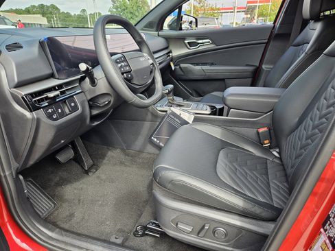 New 2026 Kia Sportage X-Line w/ X-Line Technology Package image 7