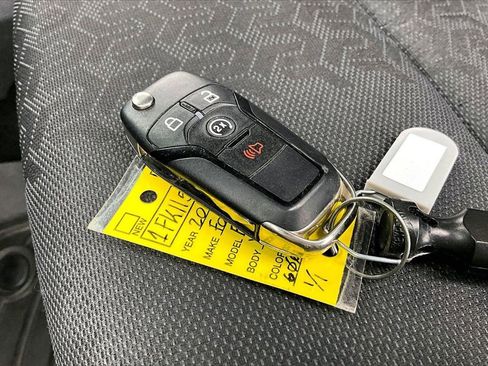 Used 2018 Ford F150 XLT w/ Equipment Group 302A Luxury image 11