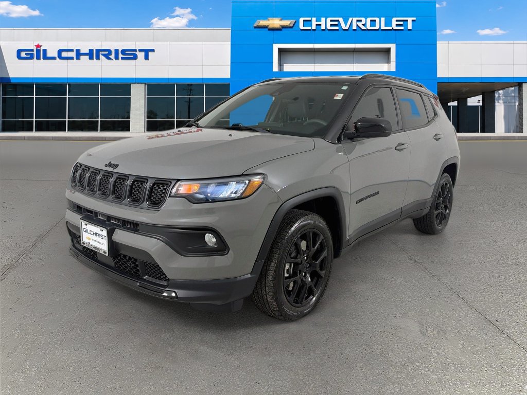 Used 2023 Jeep Compass Latitude AWD/4WD image 4