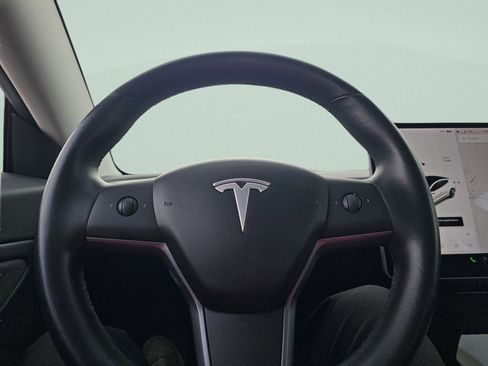 Used 2018 Tesla Model 3 image 30
