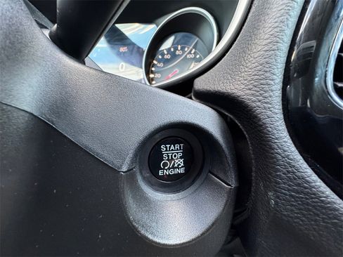 Used 2018 Jeep Compass Limited image 25