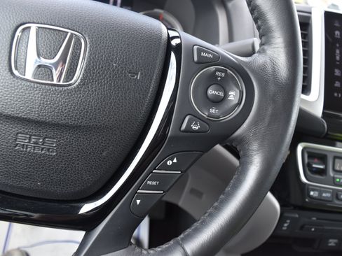 Certified 2018 Honda Ridgeline RTL-E image 18