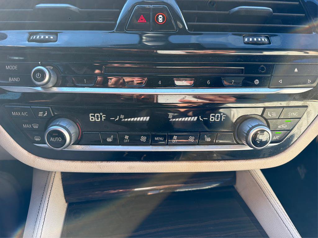 Used 2018 BMW 540i RWD image 26