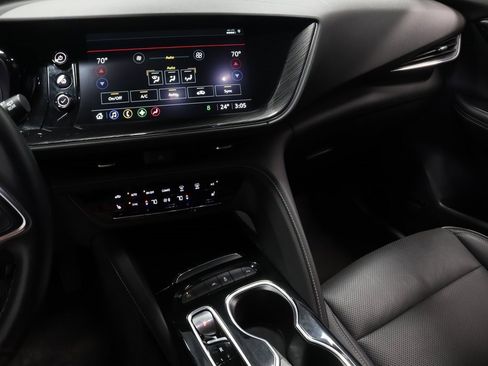 Used 2023 Buick Envision Essence image 30