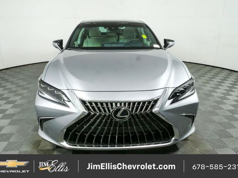 Used 2025 Lexus ES 350 Ultra Luxury w/ Accessory Package (Z2) FWD image 28