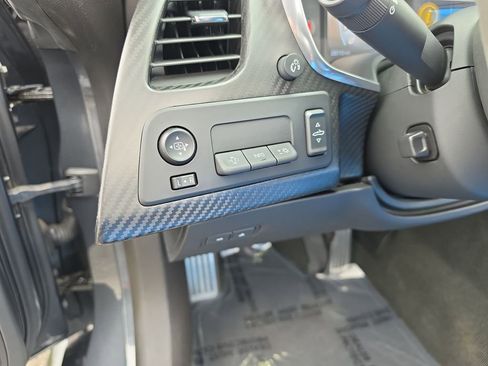 Used 2017 Chevrolet Corvette Grand Sport RWD image 18
