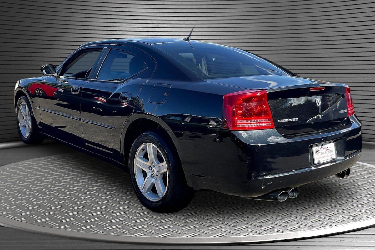 Used 2008 Dodge Charger R/T RWD image 4