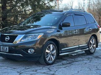 Used 2015 Nissan Pathfinder Platinum w/ Family Entertainment Package video 2