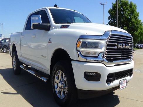 Certified 2024 RAM 2500 Laramie AWD/4WD image 4