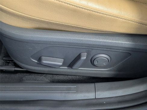 Used 2025 Hyundai Sonata Limited image 11