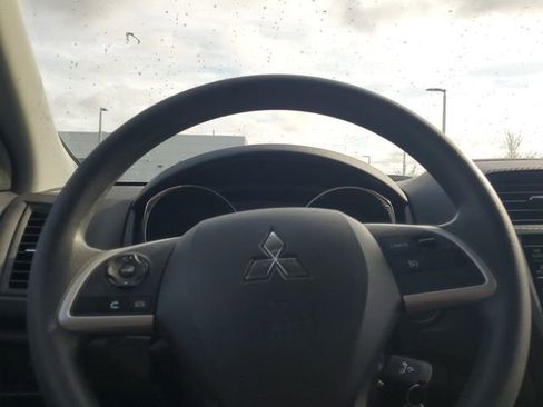 Used 2024 Mitsubishi Outlander Sport AWD image 20