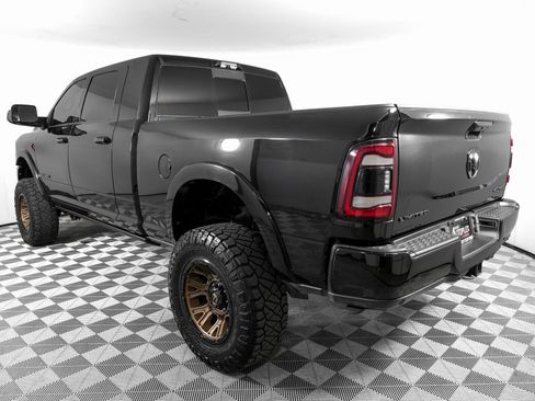 Used 2022 RAM 2500 Limited image 8