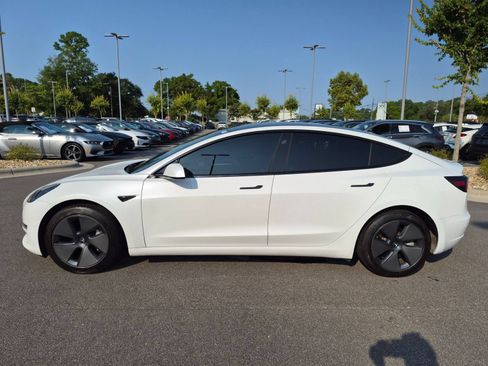 Used 2023 Tesla Model 3 Standard Range RWD image 6