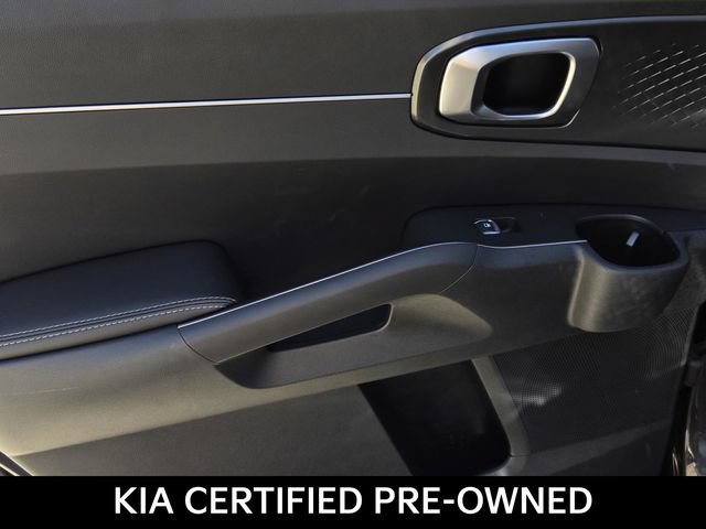 Certified 2026 Kia Sorento LX FWD image 10