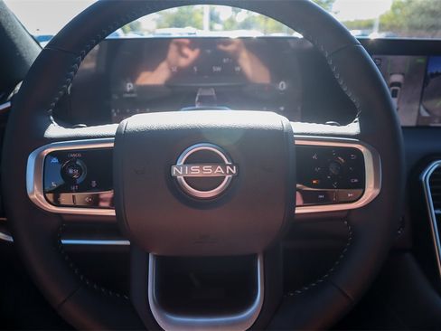 New 2025 Nissan Armada SL w/ Captain's Chari Seat Package image 9