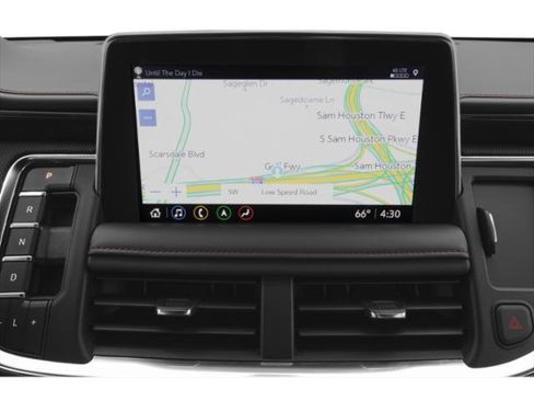 Used 2023 Chevrolet Suburban RST w/ Luxury Package AWD/4WD image 19