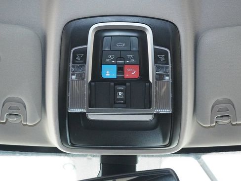 Used 2024 RAM 2500 Limited w/ Towing Technology Group AWD/4WD image 22