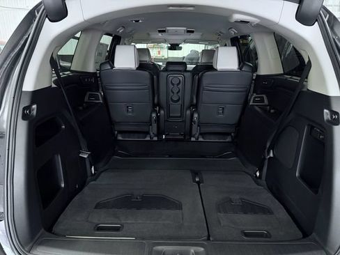 New 2026 Honda Odyssey Elite image 12