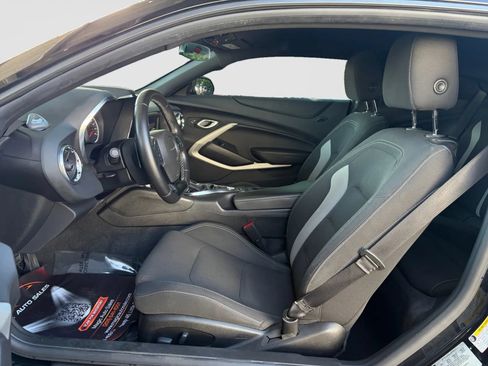 Used 2020 Chevrolet Camaro LS RWD image 12