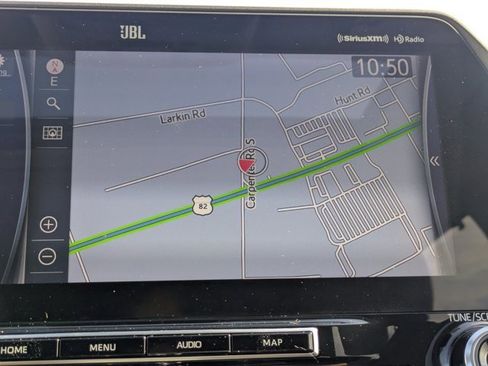 Used 2020 Toyota Highlander Limited image 24