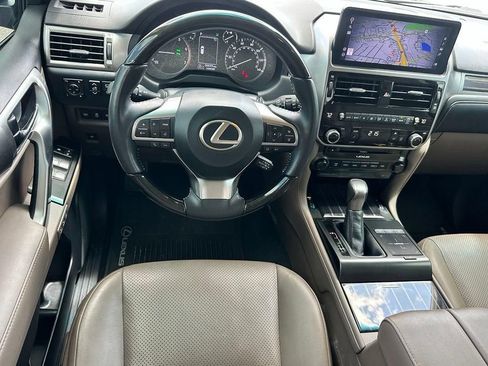 Used 2023 Lexus GX 460 Luxury AWD/4WD image 8