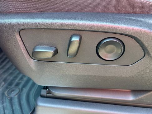 Certified 2024 Chevrolet Silverado 1500 LT image 20