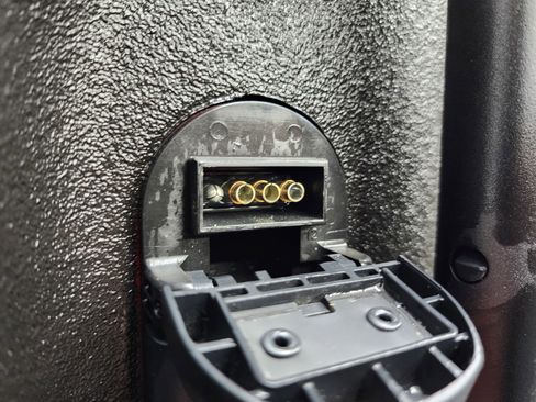 Used 2024 GMC Sierra 2500 SLE w/ SLE Value Package; image 29