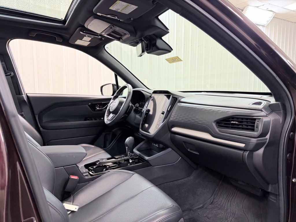 Used 2026 Subaru Forester Premium AWD/4WD image 34